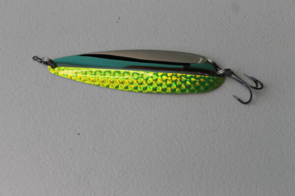 Chartreuse Flutter Spoon